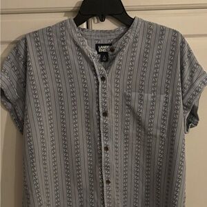 Lands' End Womens Rayon‎ button up Shirt. Floral Stripe Large.